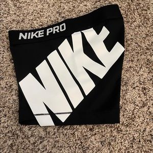 Nike pro logo shorts
